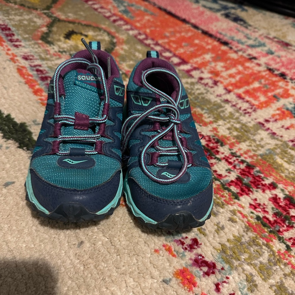 Saucony kids size 12.5M sneakers